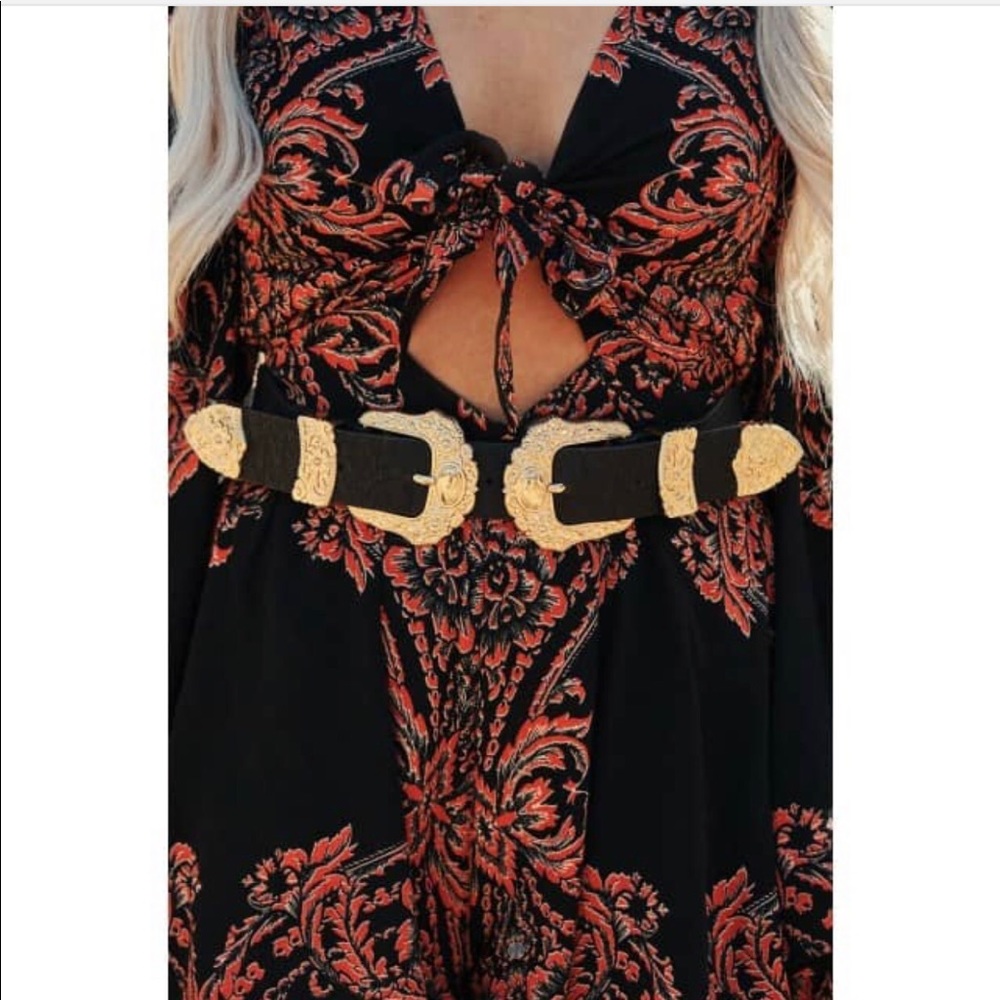 Faux leather black and gold double belt